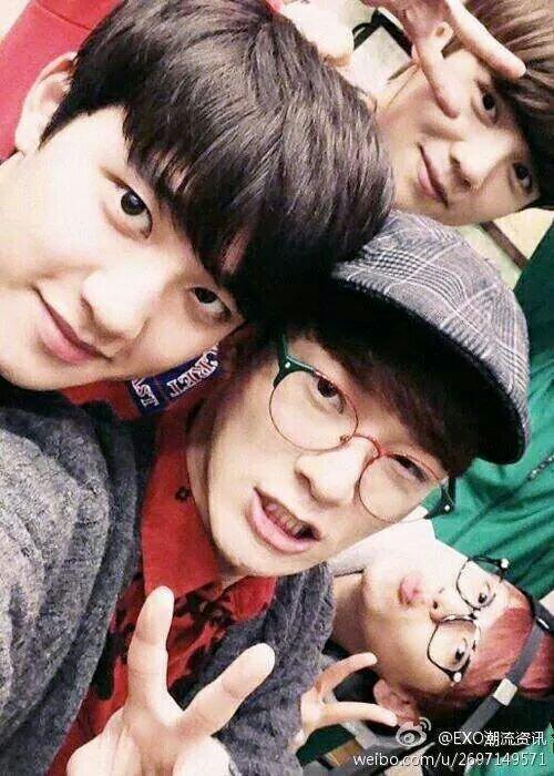 ToeyExofans tweet picture