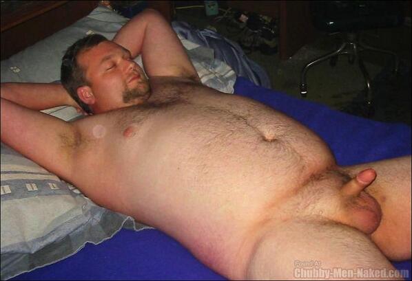 Fat Guy Nude 102