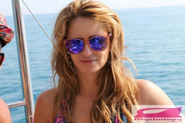 boatpartymalaga's tweet image. Chicas y chicos guapos en nuestra fiesta...ya empezó el verano. .toda la información de las próximas fiestas aqui.