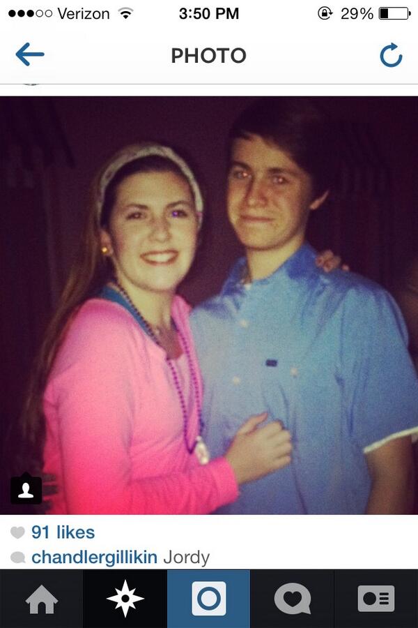 joey_swartz's tweet photo. @chandler5gill woah chan is that a new facial expression? http://t.co/ggvxlfQCR5