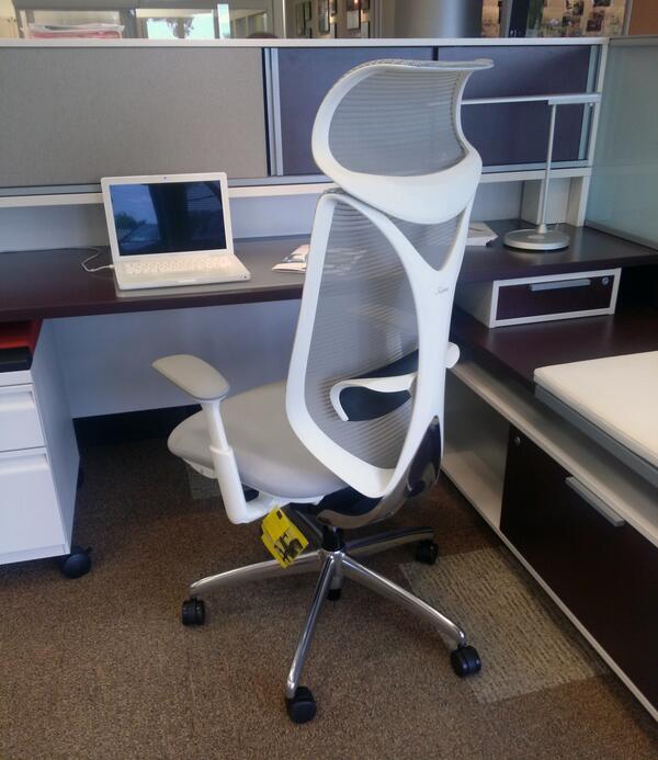 Sabrina 2024 chair teknion
