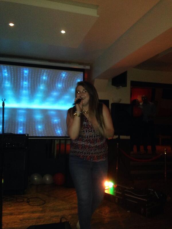 Oxclose6439's tweet image. Go Claire #group101ambassador  #tehgtscreen @TescoTalent @elainet060369