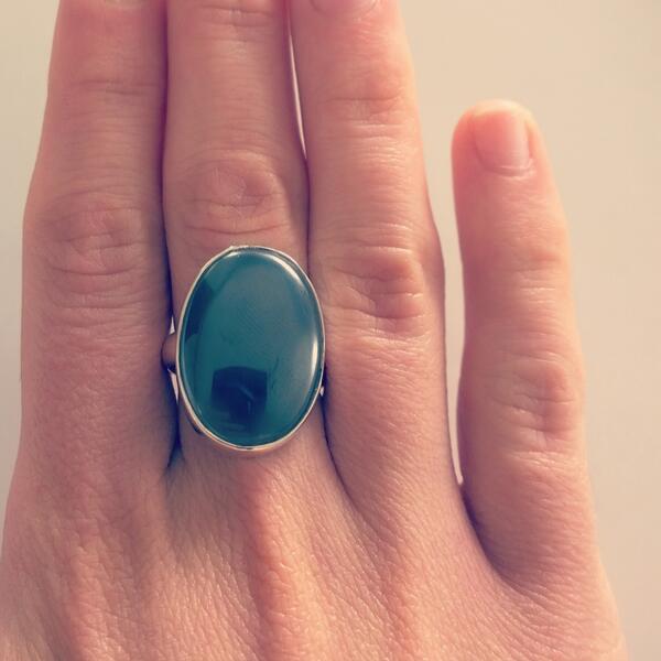 gemstone_rings0's tweet photo. Beautiful Hematite ring. Brings courage, confidence, trust &amp; willpower. stone for Aries, a protective stone #gemstone http://t.co/CyrBBTJT4L