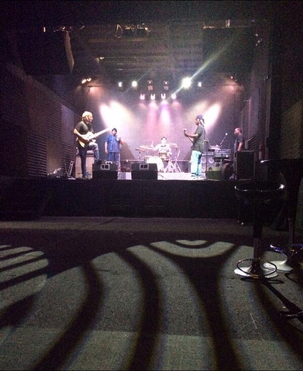 pebbles2day's tweet photo. At Annex Studios❤️ 
#flybandandspot http://t.co/XKMSMNU4XR