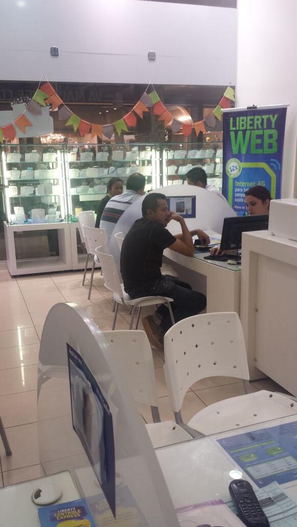 telecelaclaras's tweet photo. Aqui tem os melhores planos para vc falar ilimitado e vc ainda pode ganhar super descontos em aparelhos. Liberty Day http://t.co/y91Tn13SVS