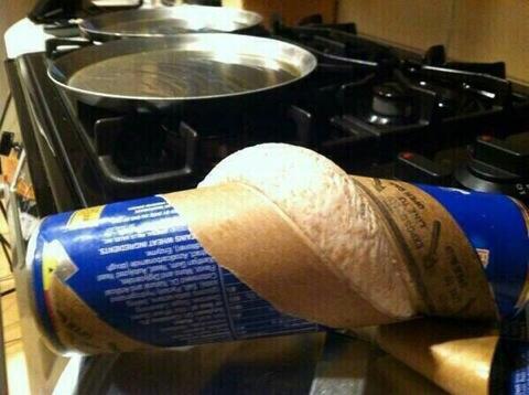 ShitAllTeensSay's tweet photo. How fat girls in crop tops look. http://t.co/jbrcmQfhSj