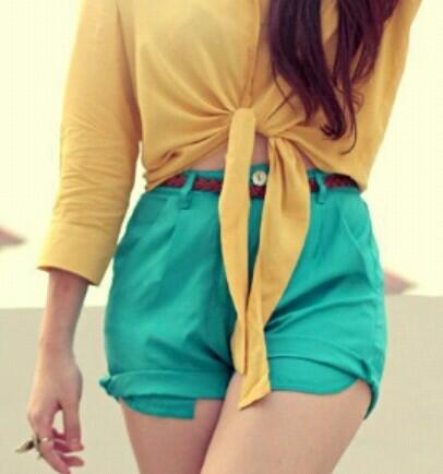 fashpopp's tweet image. Stay on trend with color blocking outfits.