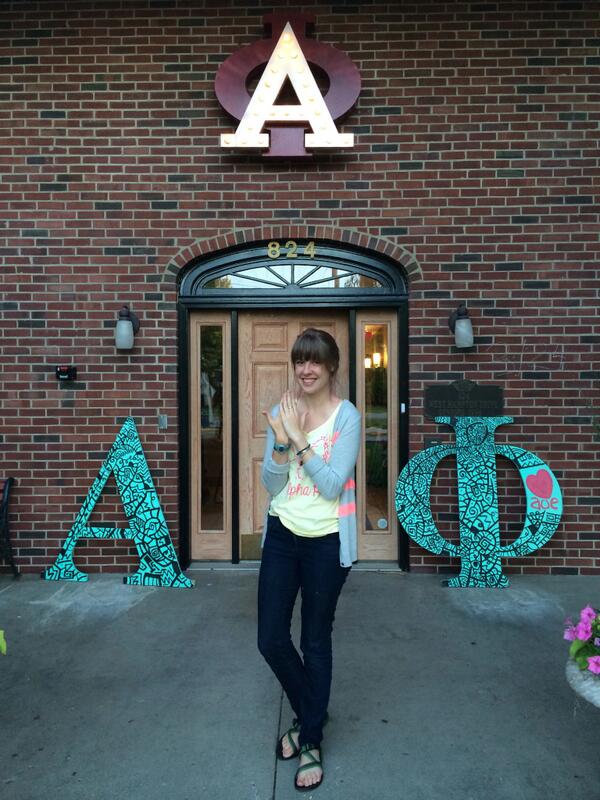 I'm wicked excited to announce I'll be tweeting for APhi this year! Follow us on instagram @WhitmanAlphaPhi #alphaphi