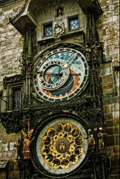 TUBAEDMAN's tweet photo. BEAUTIFUL ASTRONOMICAL CLOCK - PRAGUE  #ASTRONOMICAL #CLOCK - #PRAGUE #Astroloji #astrofuture #time #Horoscopo http://t.co/YNq2hDWYaf