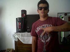 _EstiloCalljro's tweet image. UN BUEN SALUDO PARA TODA MI GENTE DE EL SALTILLO .. AKI ECHANDOLE ESTILO ALA VID@..