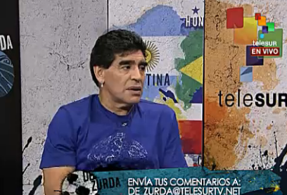 tlsurDeChilena's tweet photo. #Diego: "El fútbol hace que se rompan barreras que algunos no quieren que se rompan" | #LaDuplaPerfecta en @teleSURtv http://t.co/Mtm1glCiOz