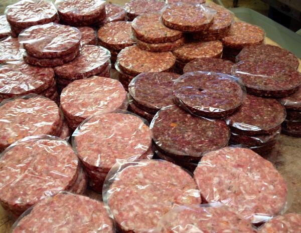 BillysHill's tweet photo. Gourmet burgers galore! Mediterranean lamb, pigeon and herb, rabbit , chorizo and fresh thyme. Gr8 on bbq or grill http://t.co/2OBwiBP0xw