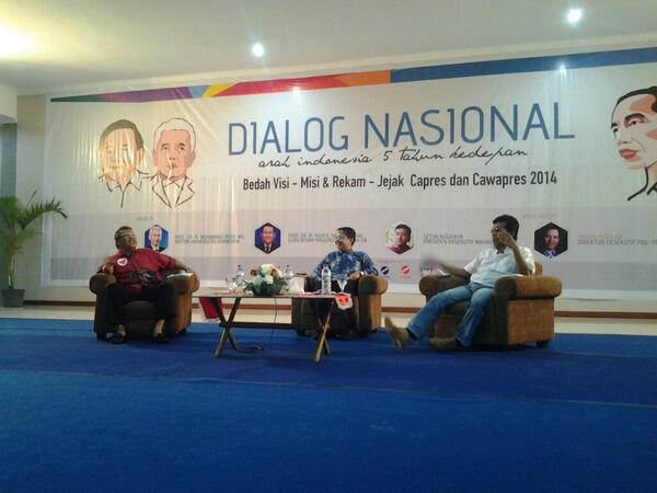 Closing statement dari masing2 anggota Tim Pemenangan. Semakin seru nampaknya :) #ArahIndonesia