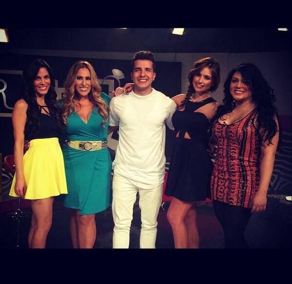 LasDescaradas's tweet photo. Las #Descaradas con Marbelle y DVX... http://t.co/lsjRluHLcR