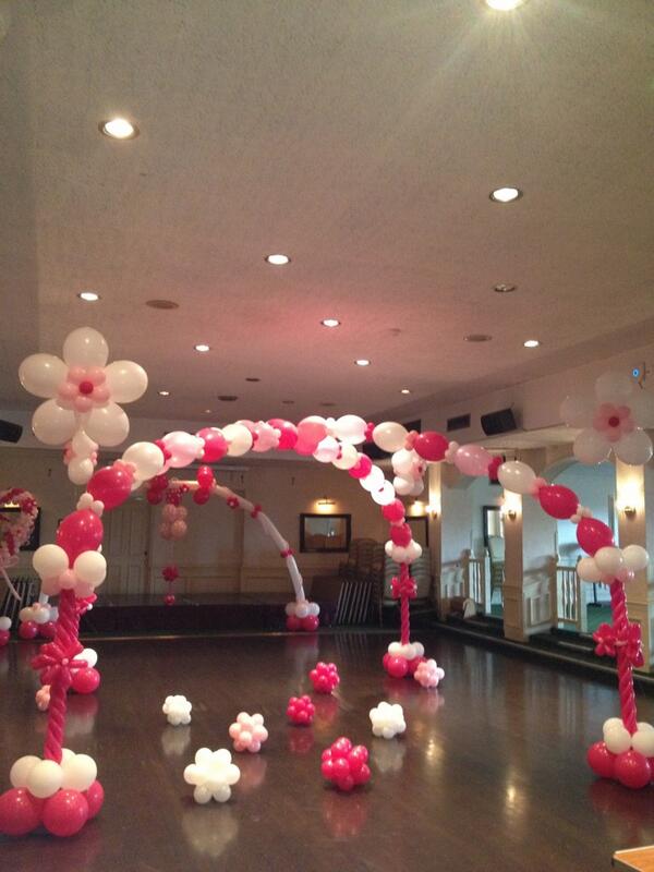 ATballoons's tweet photo. A few prom ideas xx http://t.co/gqbYCK91HB