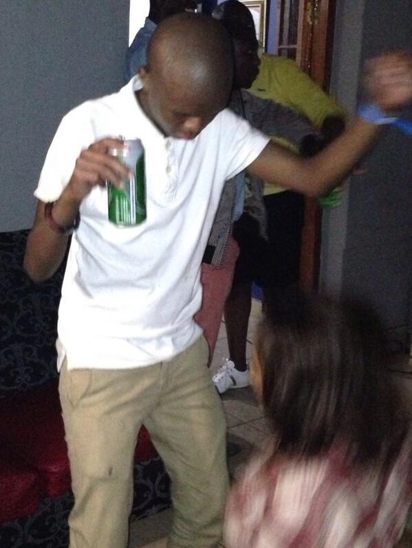 mel_msane's tweet image. 🏊 RT @UnDEANiable: #WaterWeekend