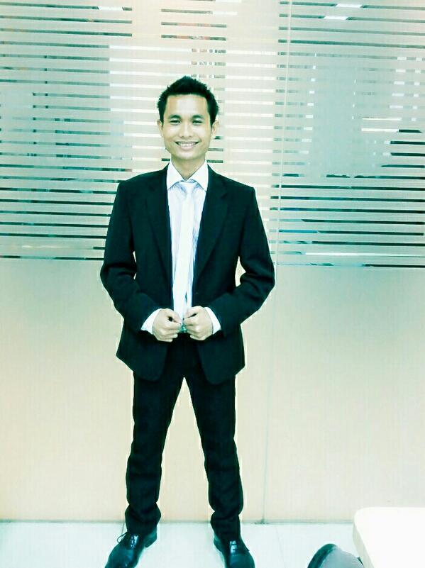 labusat tweet picture