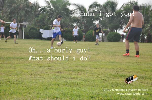 #Tattu #WorldCup  football match continue loading.Easy wo catch the ball.Guess which team will win?"white"or"tattu"!