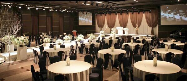 비앙코웨딩(대구미술관웨딩) 대구에서 예식시간이 가장 빨리 빠진다는 그곳! 단독홀에 음식맛있고 미술관에 위치해 전경이 예쁜 비앙코 #비앙코 #비앙코웨딩 #대구미술관웨딩 
dgwedy.co.kr