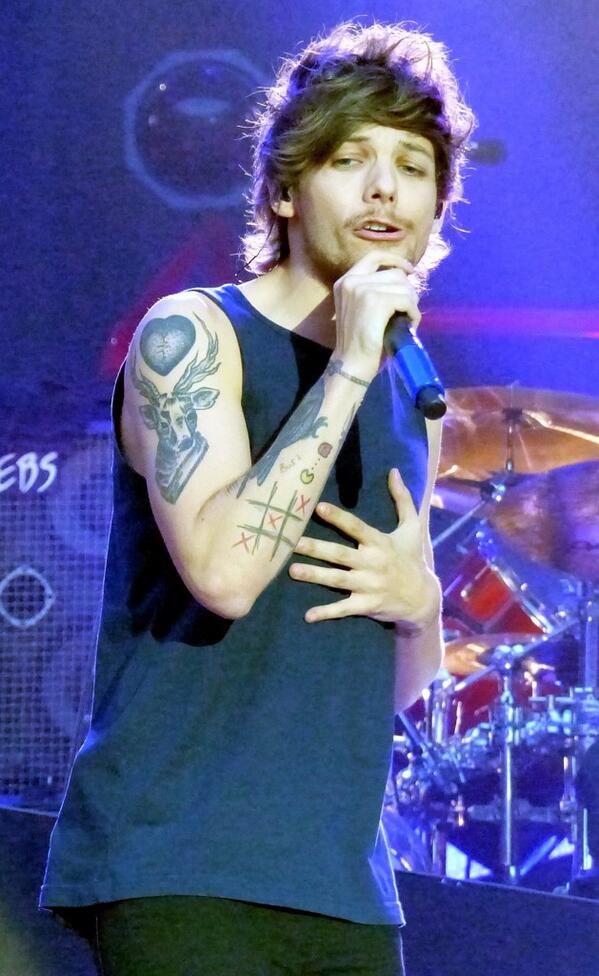 Hella derpy but still hella hot ugh  x500
