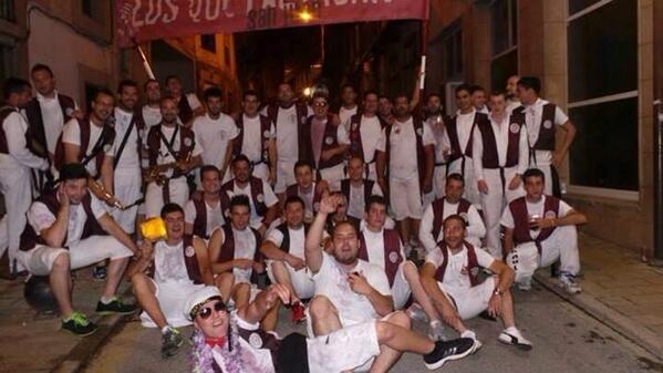 Ya hemos empezado las fiestas de #SanJuan2014 en Soria!! Por tercer año acompañamos a estos grandes! #LosQueFaltaban