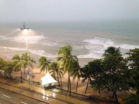 JeremySchaap's tweet photo. Bad weather this a-m in Recife. http://t.co/1k3Nm5WbAM