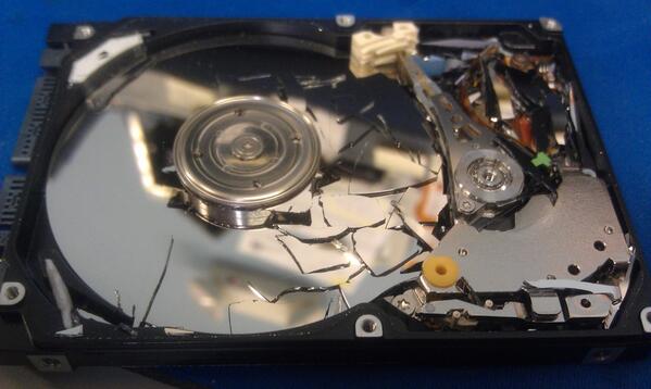 voxdot_com's tweet image. Exclusive Look at Lois Lerner's Innocent Hard Drive Failure!