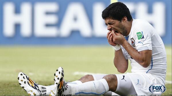 ESPNnl's tweet image. UPDATE: #Suarez voor 9 wedstrijden en 4 maanden geschorst: foxsports.nl/nieuws/218190-…