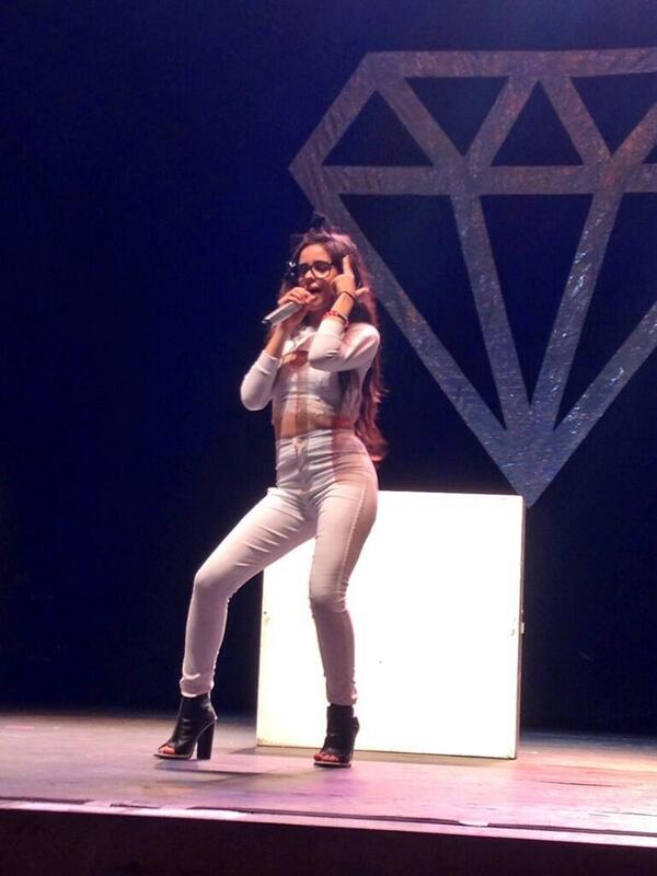 dianaroch's tweet image. #11DaysTill5HBOSS #PreOrder5HBOSS  smarturl.it/5HBOSS