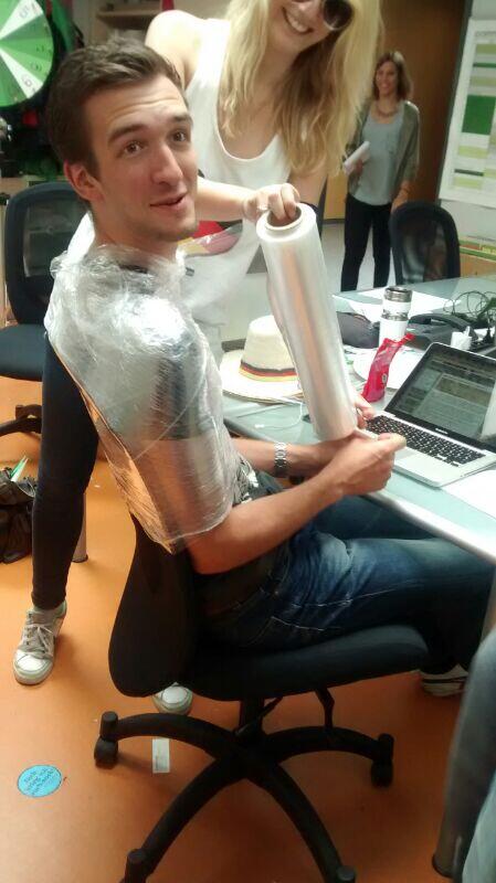 gufrens's tweet image. Moderne Lernmethoden bei #commeo in der @hs_pforzheim gesichtet. #commitment #gameface #werkannderkann