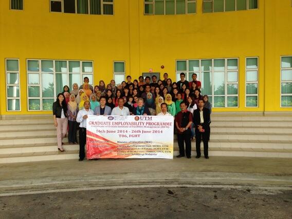 IWFM_Linda's tweet image. Flying the #BIFM_UK #fmqualifications flag in Malaysia with UTM learners