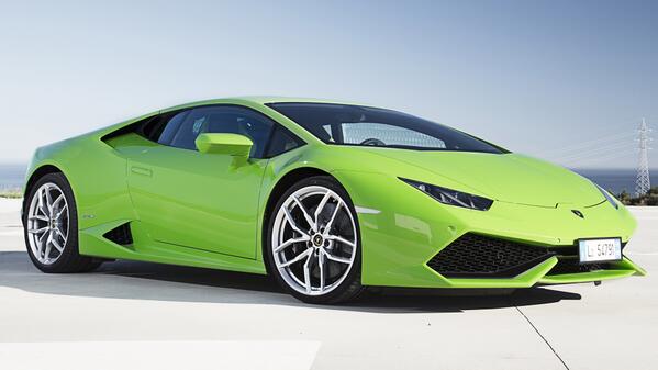 JA_Schultz's tweet photo. A @lamborghini for @Audi money? In which I play a game of @VW Group family feud: http://t.co/dc8zSZLaYR http://t.co/2ogoBcrmAq