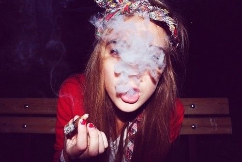 ThatOneGoodToke's tweet photo. When bae kills the blunt. #thebest #TOGT http://t.co/O1Txm8HkBO
