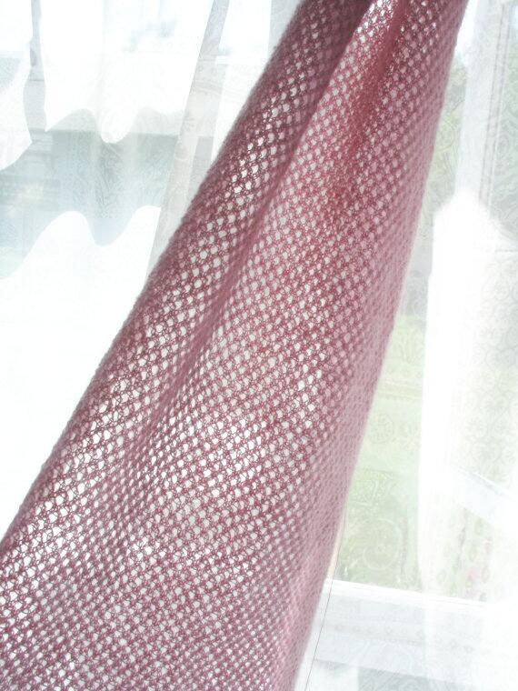 Wouldn't this be beautiful for a  wedding? etsy.com/uk/listing/161…