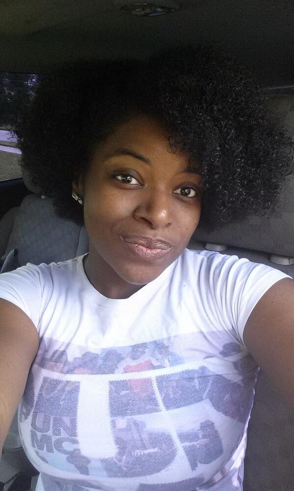 oSoBRANDnew's tweet image. Chenille is back! Lol #CurlsUnleashed #TeamNatural ♥