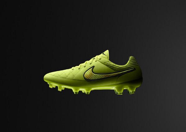 If Andre #Ayew scores for #GHA today we'll give away a pair of Nike #Tiempo. Follow &amp; RT to enter!