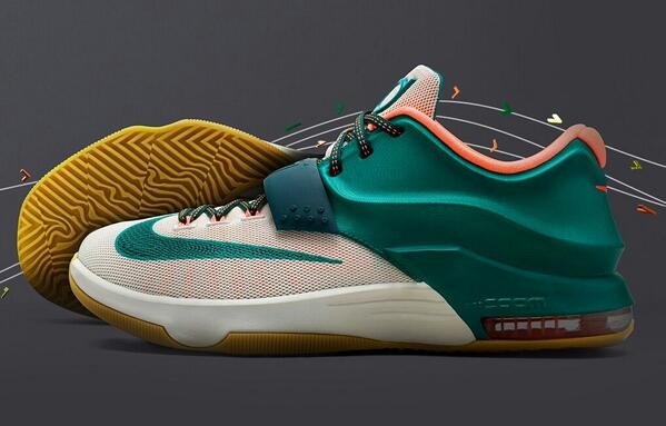 devaughn11's tweet image. Nike KD 7 - Easy Money release on 09/06/2014 for $150 via KicksOnFire.com #KoFapp