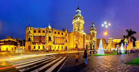 VisitandoPeru's tweet photo. Noche en Lima
Foto - hotelenlimaorg http://t.co/sSHpRbbLRs