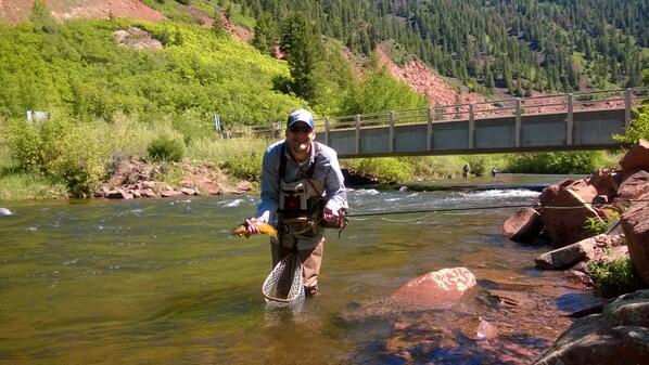 FlyGearReviews's tweet photo. Check out our full review of the new @RedingtonGear #sonicdry wader. These were built to last! http://t.co/xrxaYlwN0A http://t.co/EEUP0dVEtV