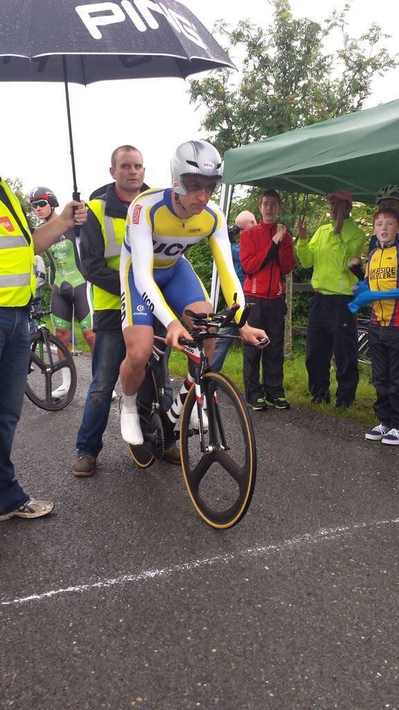 @ColmCassidy <a href="/UCD_Cycling/">UCD Cycling</a> hits the route. #TT UP UP
