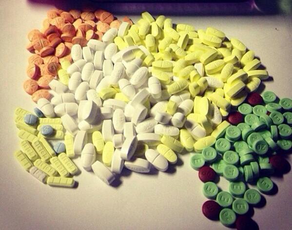 IBleedAcid's tweet photo. 😜 http://t.co/c2Swdqdzfh
