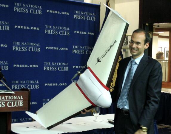 Commercial Drones: An Industry That Wants to Be Regulated (quoting <a href="/dronelaws/">Brendan Schulman</a>) theepochtimes.com/n3/764172-comm… via <a href="/epochtimes/">The Epoch Times</a>