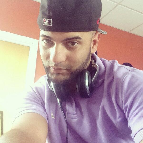 djkabeza's tweet photo. It's That Time, #radioshow #djkabeza #tunein http://t.co/uzOmQbTCFC http://t.co/M9C6PCWSmA