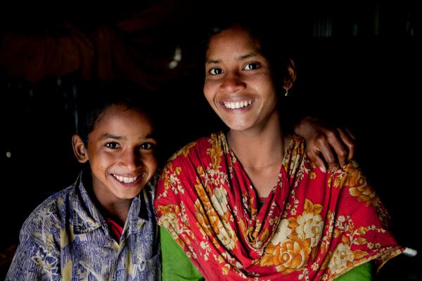 biaagcanada's tweet image. Meet the brothers &amp;amp; sisters in Bangladesh who're tackling girls’ rights TOGETHER! bit.ly/1lhVPH5