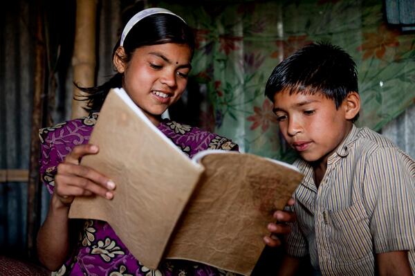 biaagcanada's tweet image. Meet the brothers &amp;amp; sisters in Bangladesh who're tackling girls’ rights TOGETHER! bit.ly/1lhVPH5