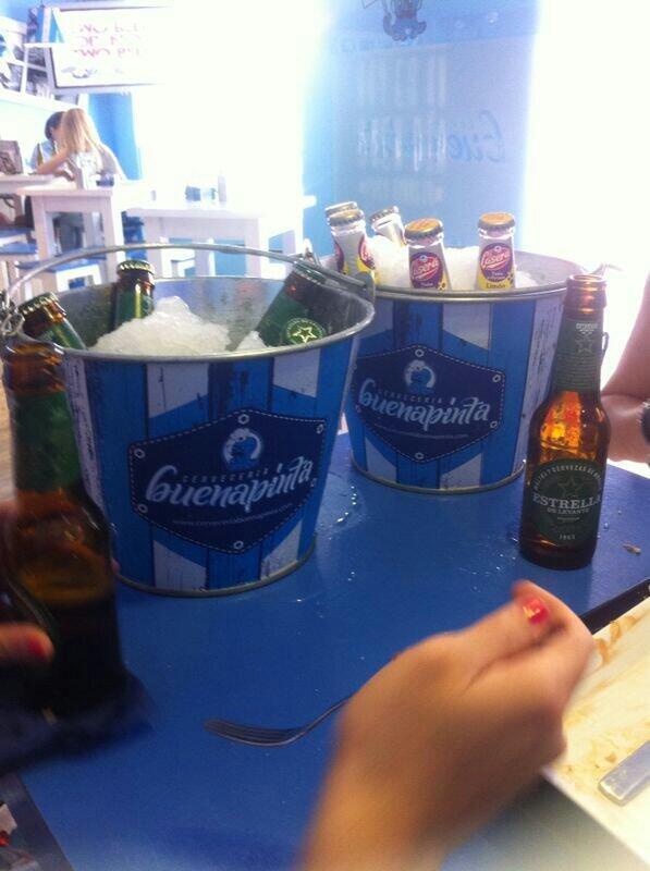 mariadelmarmrl2's tweet photo. Para cuando otra?? Os echo ya de menos! @Carmen_Alcocer @NoeliaBonilPrez @Mariamrt9 @marimar_gg http://t.co/soEezWqNWY