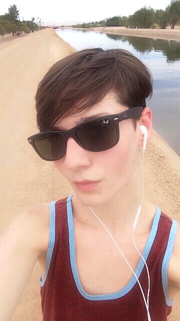 BenjaminRiley7's tweet photo. #PowerWalkTime http://t.co/2tbNLiGzI7
