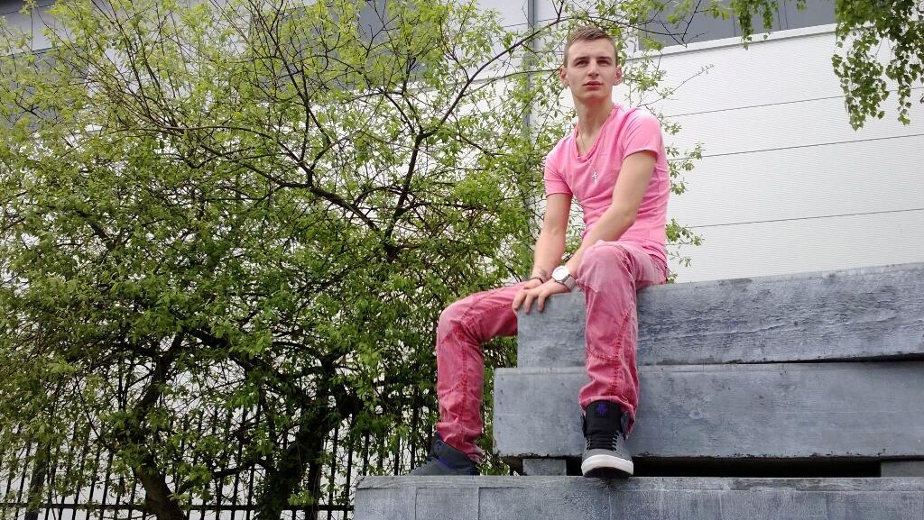 #pink #gay #Manchester @ApplyToModel @BritXXXmodels @TwistedXXXMedia @COPBlog http://t.co/On0R63dChB