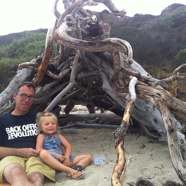 LisaMcClure's tweet photo. Our summer beach house ... #TrailOne http://t.co/6AClvxAD9k http://t.co/WjGCwd3xFF