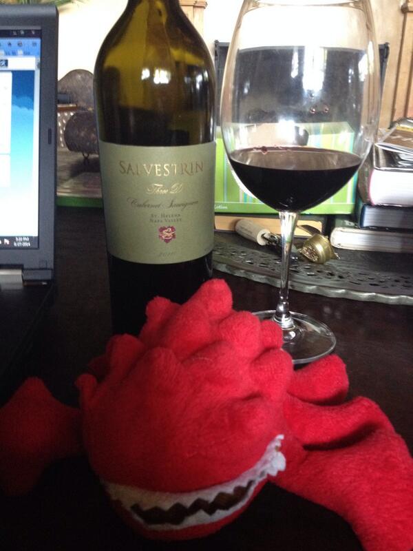 MsJaimeMurray's tweet photo. #Grapegoodness #Defiance RT β@SomeQueerSomm: @MsJaimeMurray @kevinmurphyhc what are you drinking?β http://t.co/FJ6FMsenJI